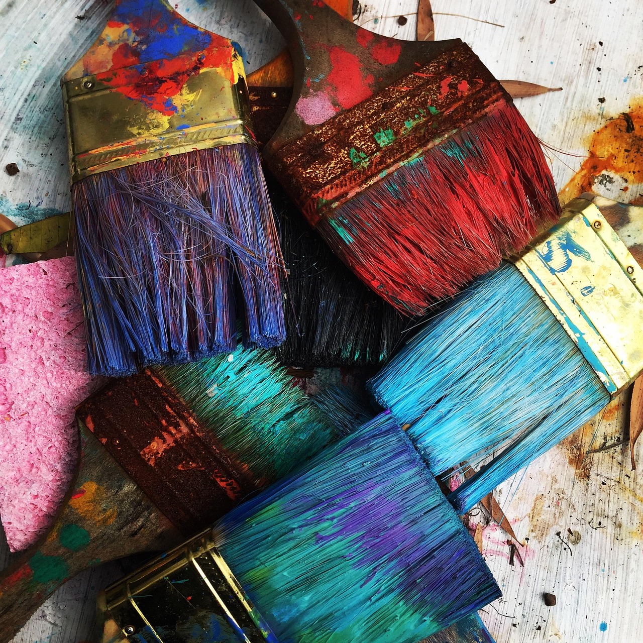 Mixed-media brushes